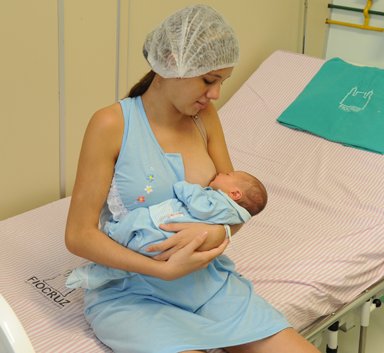Cesarianas antecipam partos, com riscos para os bebs