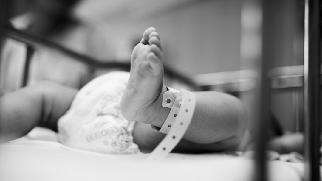 Cesarianas antecipam partos, com riscos para os bebs